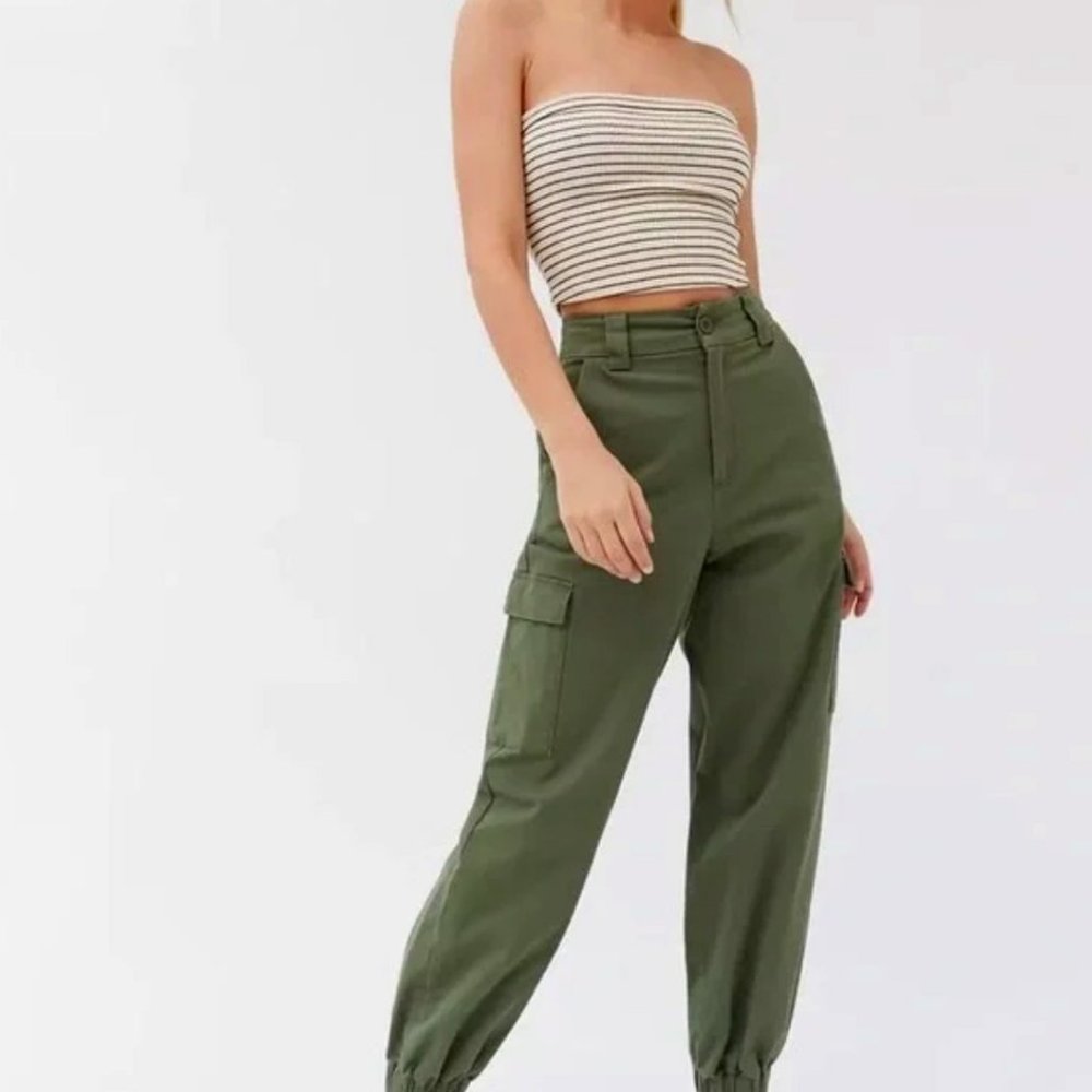 Urban Outfitters - BDG | Women's Size M - Jackson Utility Cargo Jogger Pants